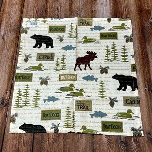 Lot of 8 - Wilderness / Cabin / Lake Themed cotton Napkins